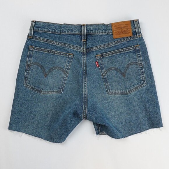Levi's Wedgie Mid Length Cutoff Shorts - Size 30 - NWT - Picture 2 of 8